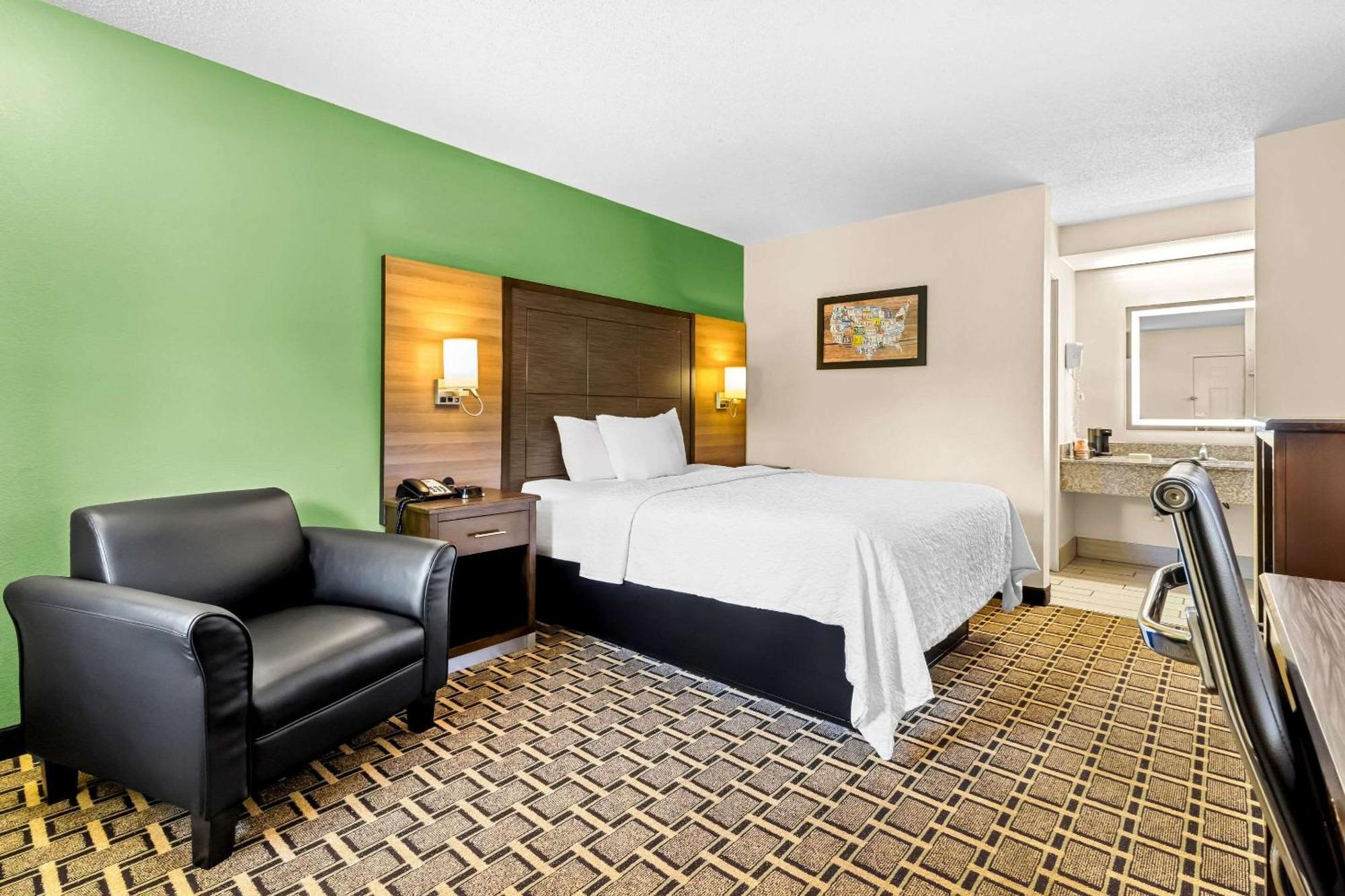 Econo Lodge Russellville Dış mekan fotoğraf